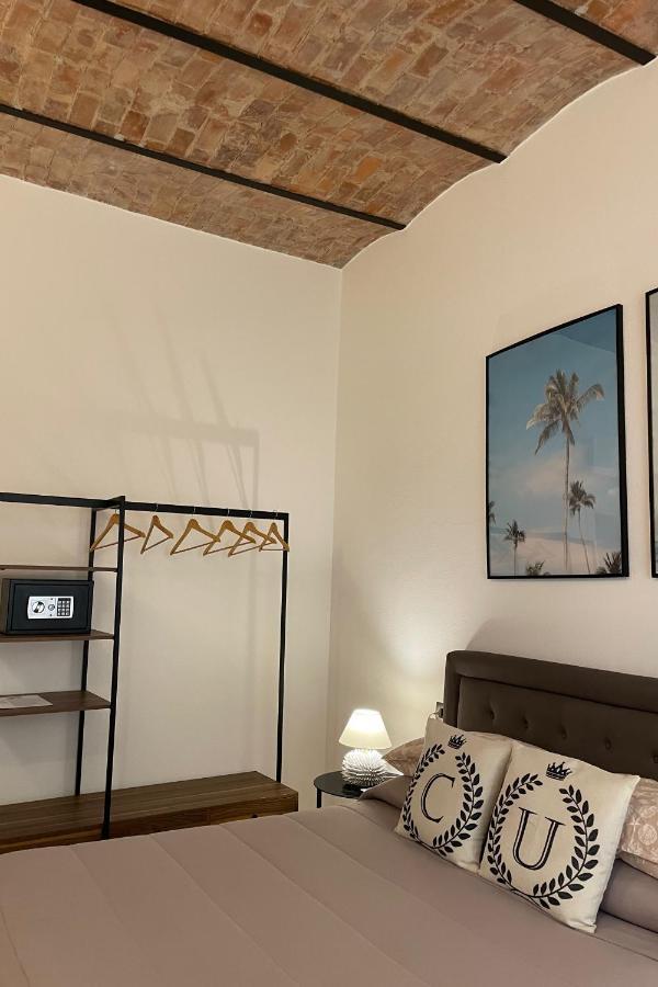Corso Umberto Rooms Olbia Buitenkant foto